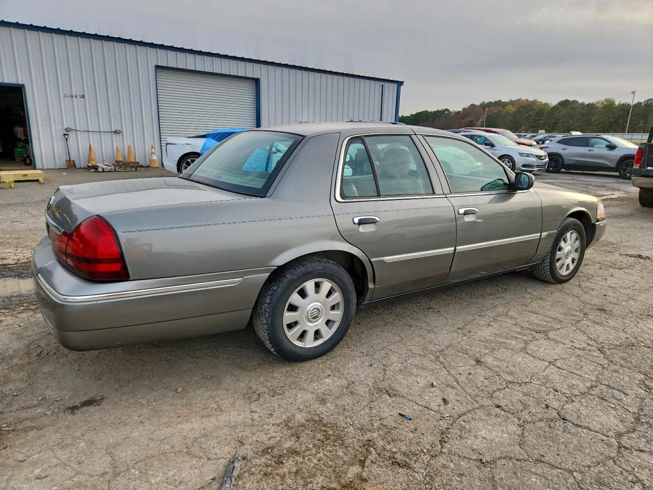 MERCURY GRAND MARQUIS 2004 — 4