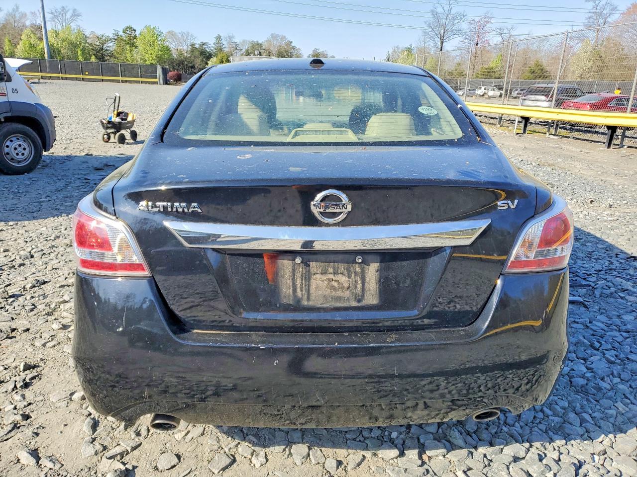 NISSAN ALTIMA 2015 — 7