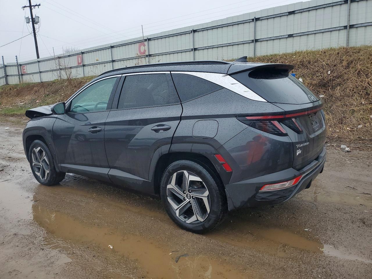 HYUNDAI TUCSON 2023 — 3