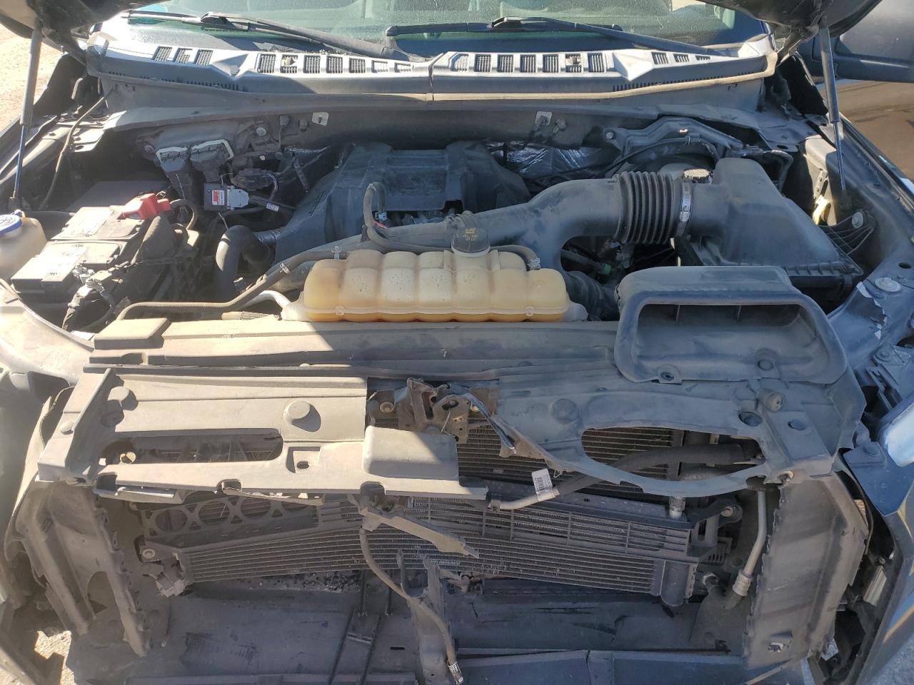 FORD F150 2016 — 12