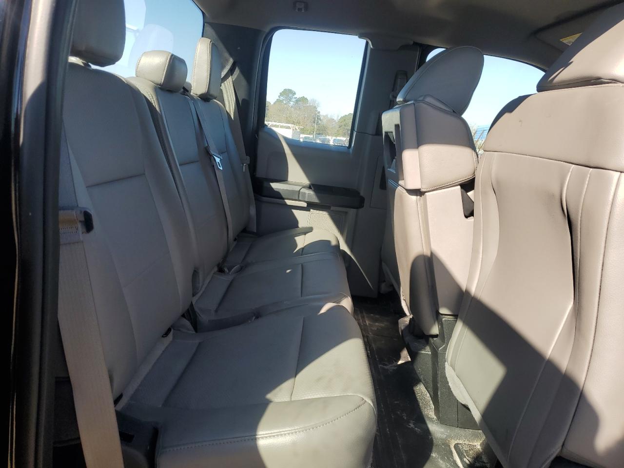 FORD F150 2016 — 11