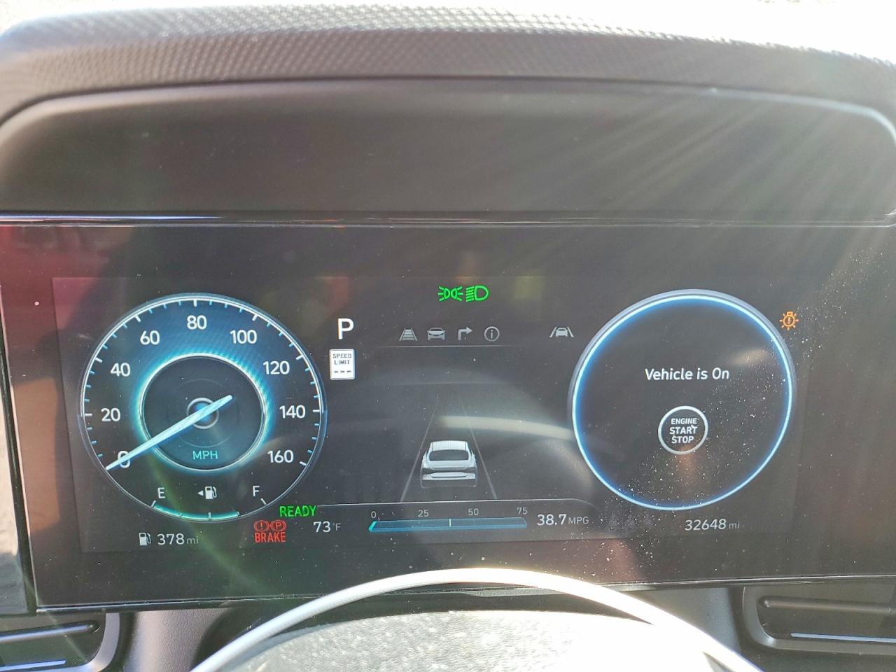HYUNDAI ELANTRA HYBRID 2025 — 10