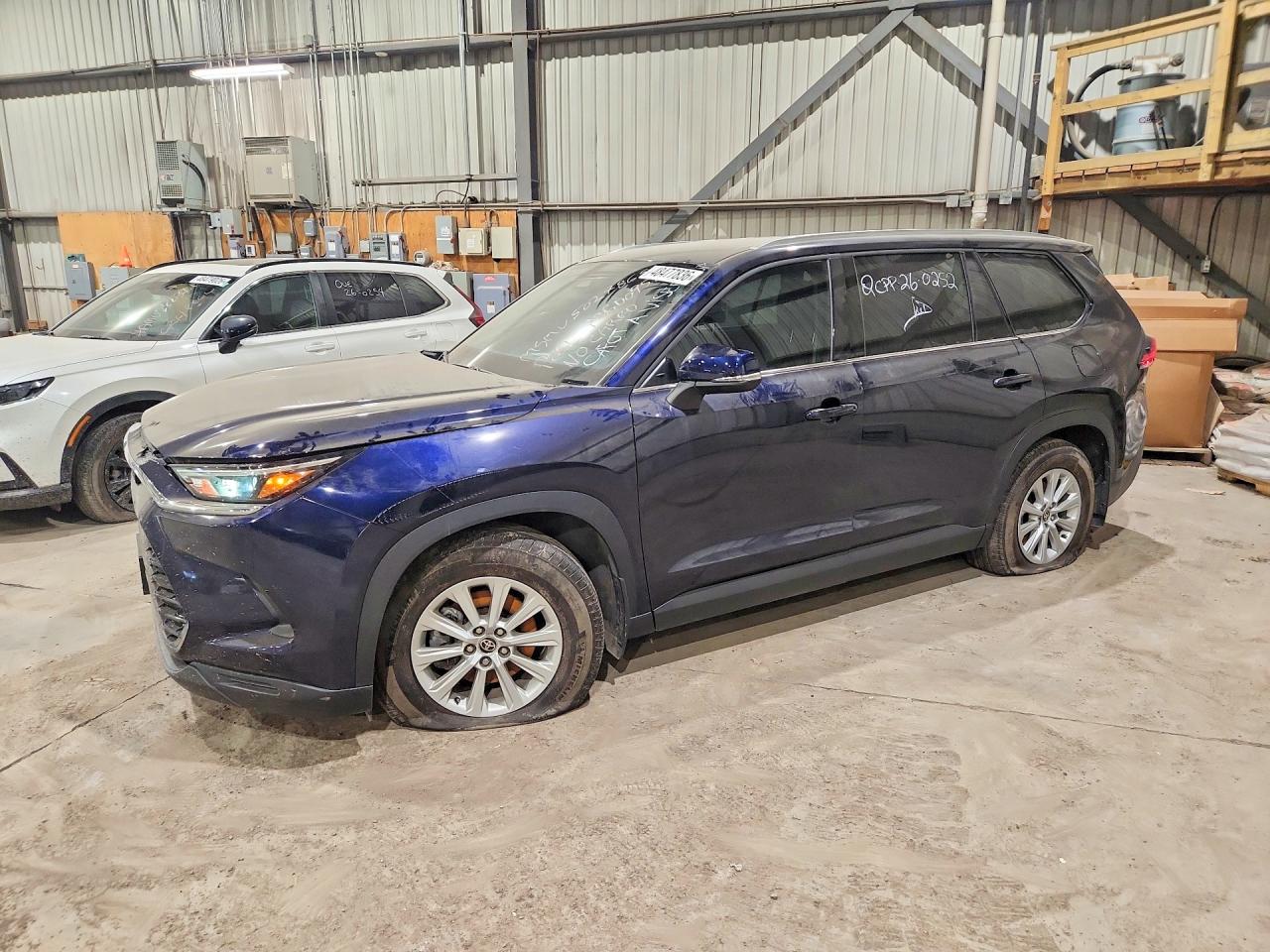 2024 TOYOTA GRAND HIGHLANDER XLE