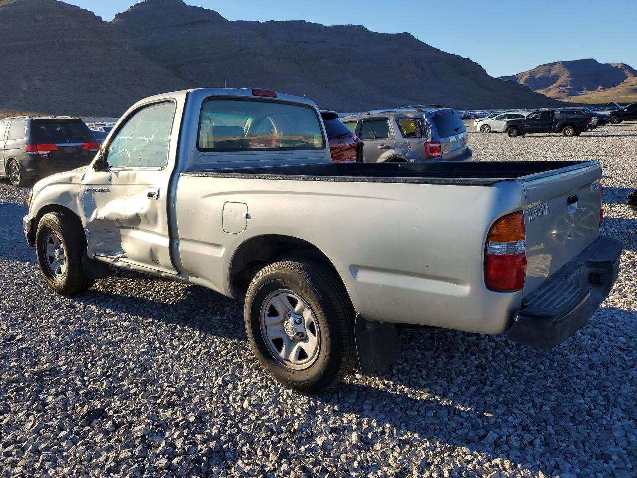 TOYOTA TACOMA 2003 — 3