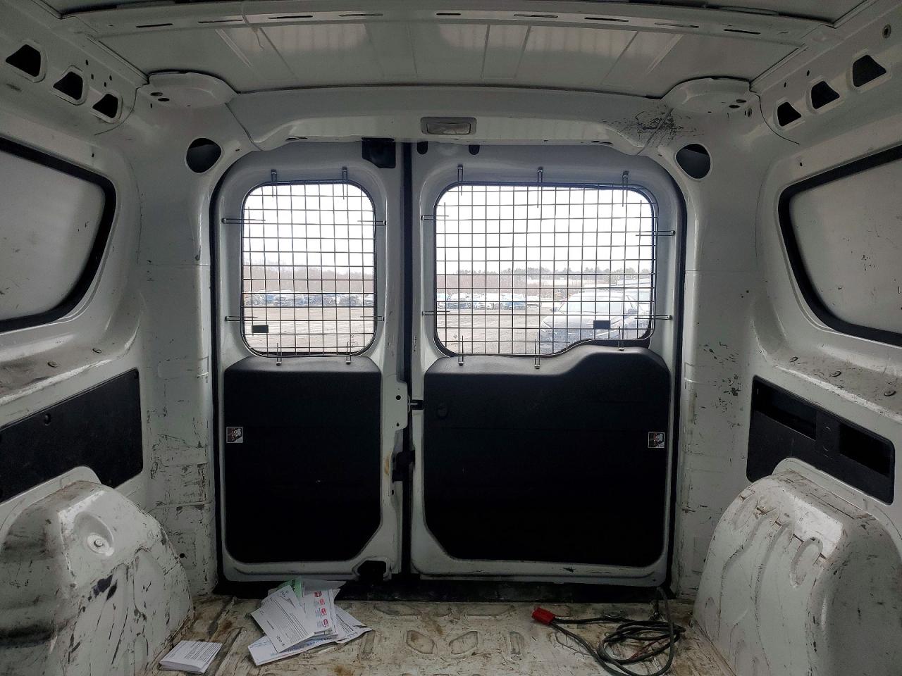 RAM PROMASTER CITY 2016 — 11
