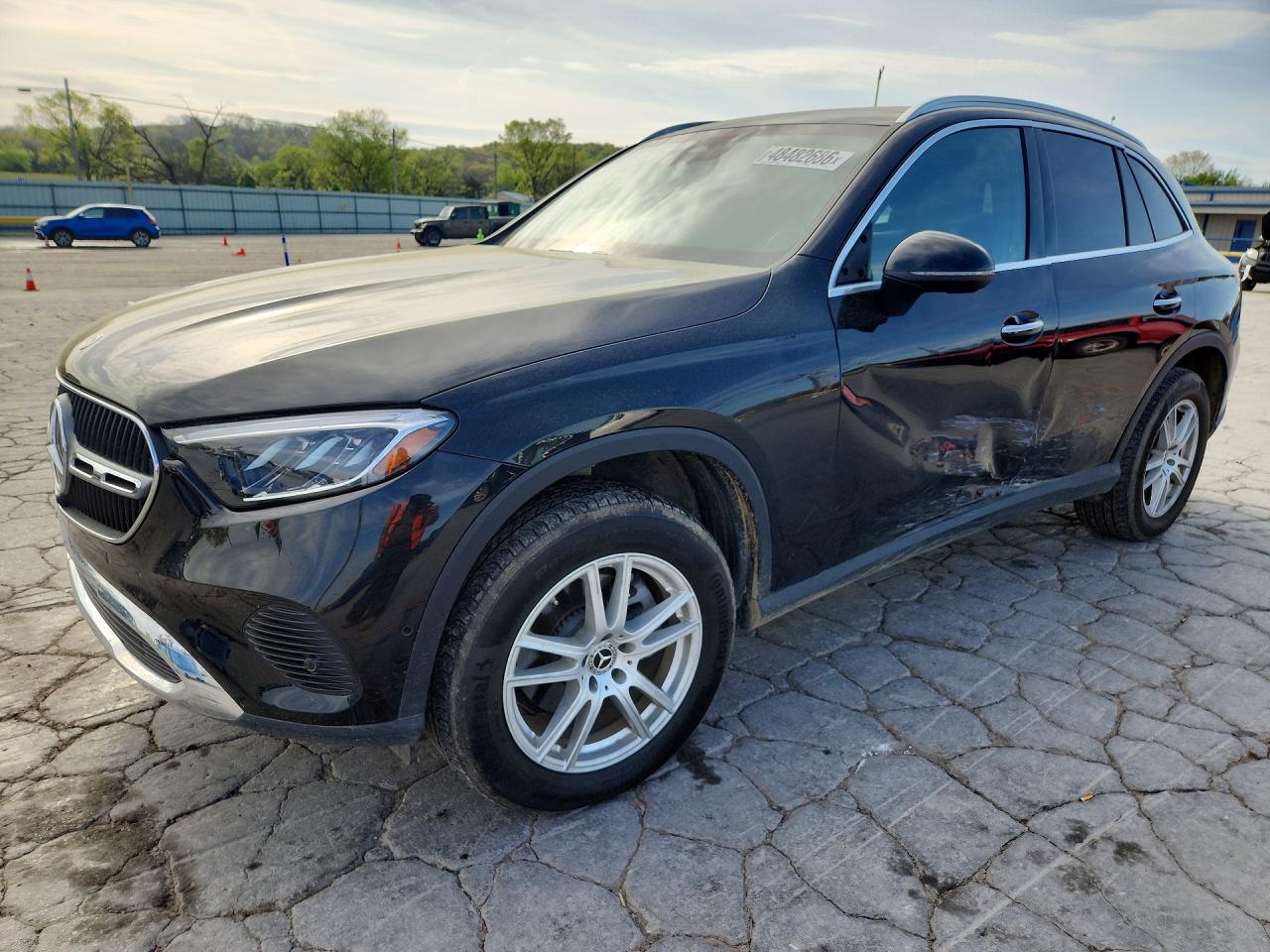 MERCEDES-BENZ GLC 2023 — 2