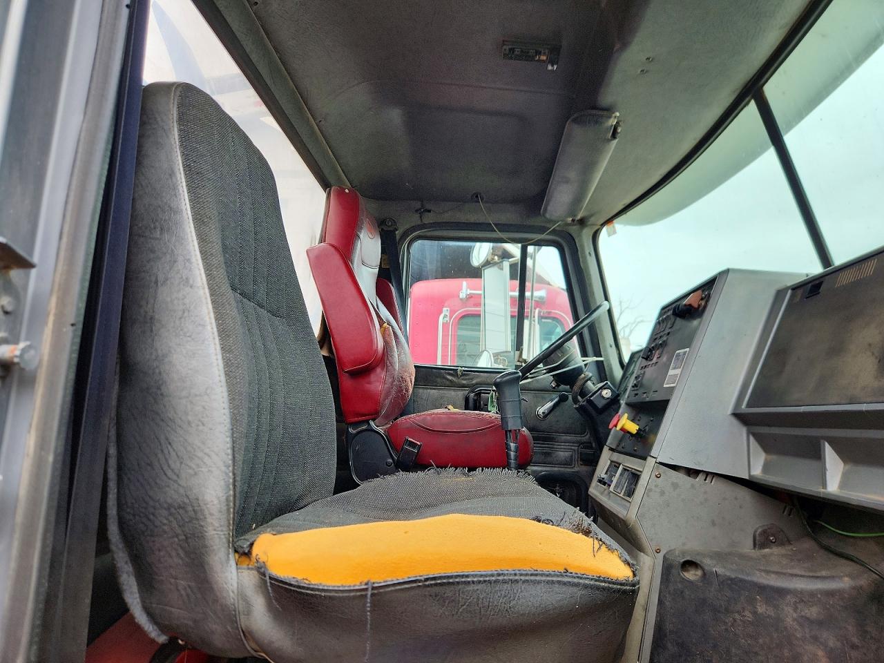 MACK 600 1997 — 11