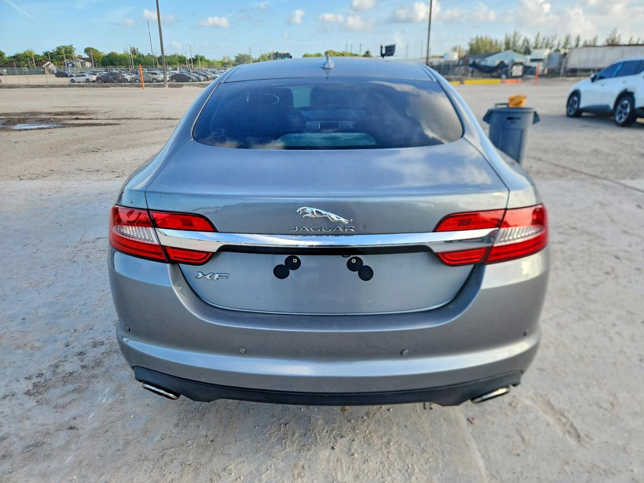 JAGUAR XF 2015 — 7
