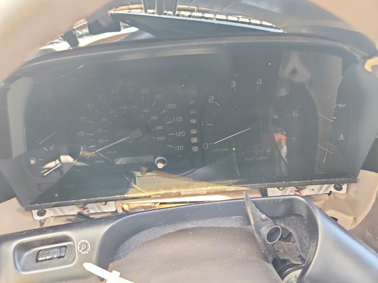 LEXUS LX 470 2000 — 10
