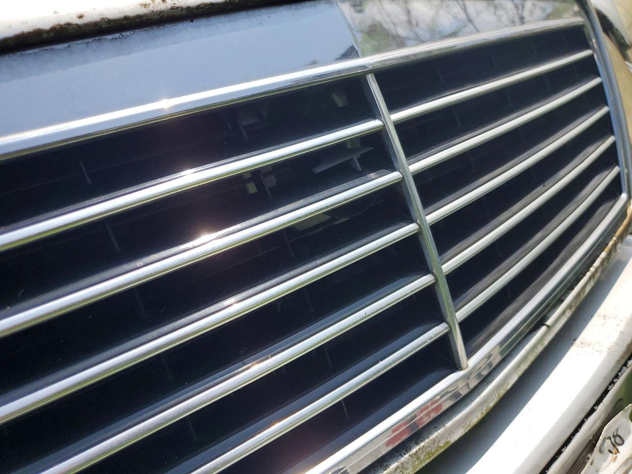 MERCEDES BENZ E-CLASS E320 1996 — 12