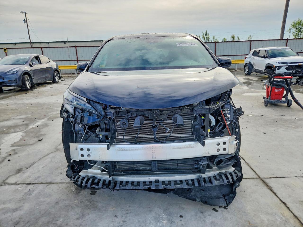 TOYOTA SIENNA 2024 — 6