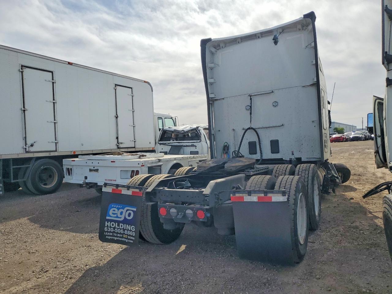 2025 KENWORTH T680