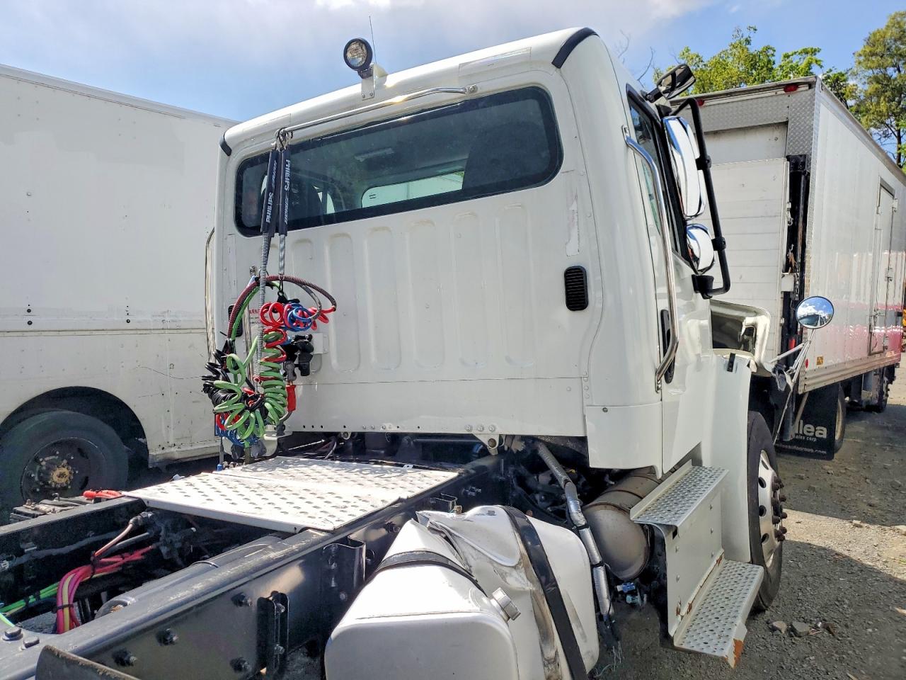 FREIGHTLINER M2 2019 — 7