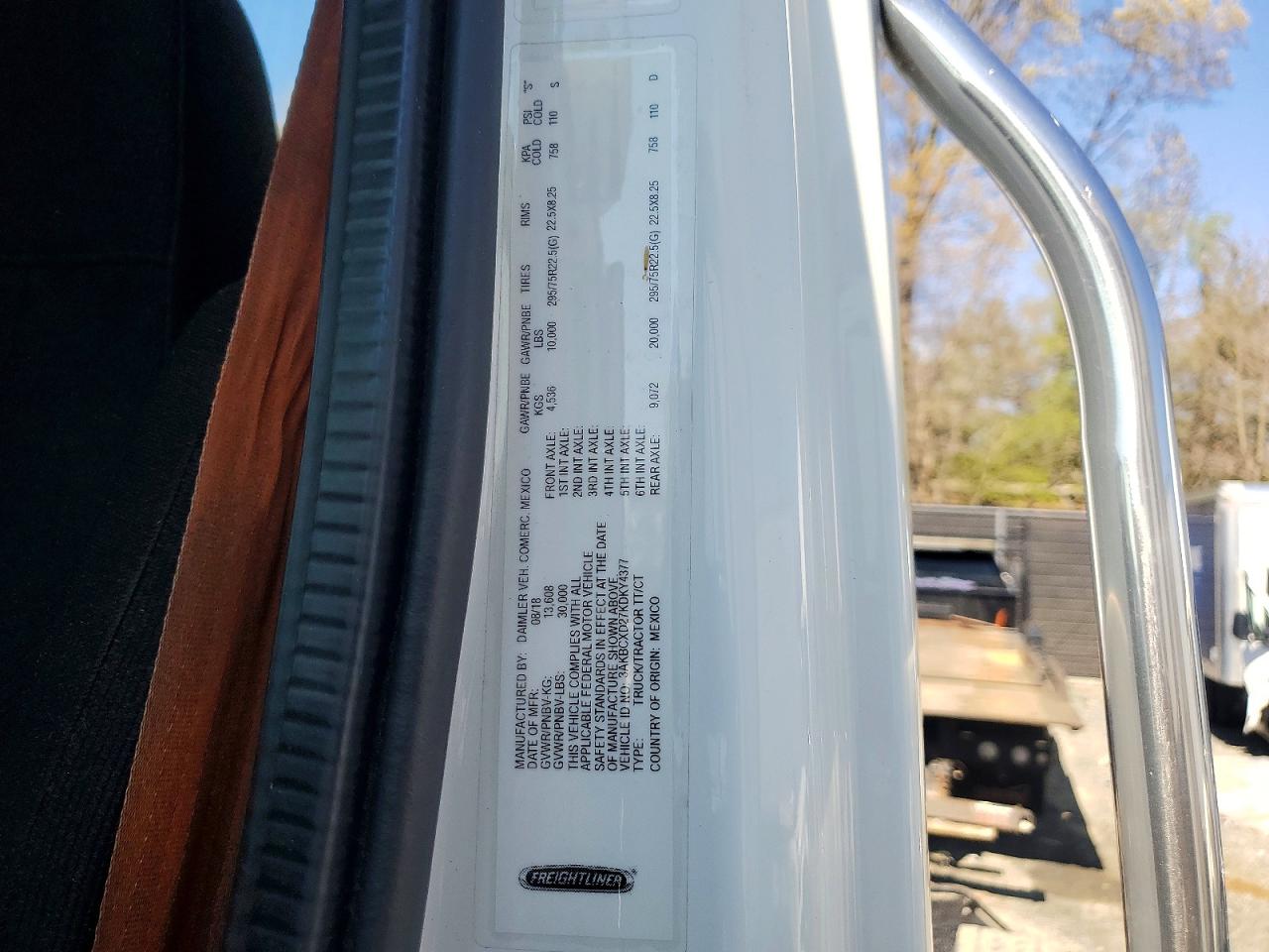 FREIGHTLINER M2 2019 — 11