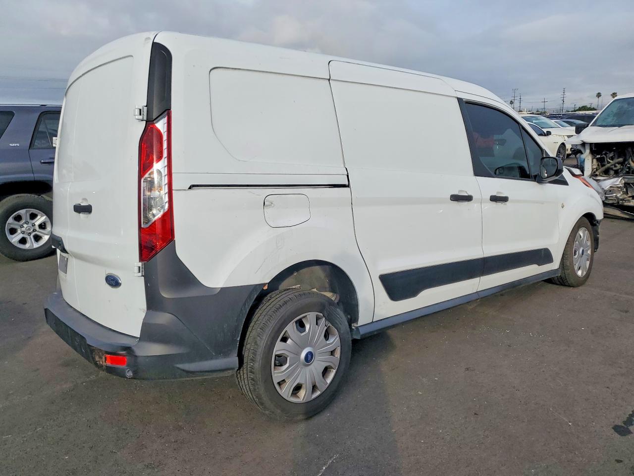 FORD TRANSIT CONNECT 2021 — 4
