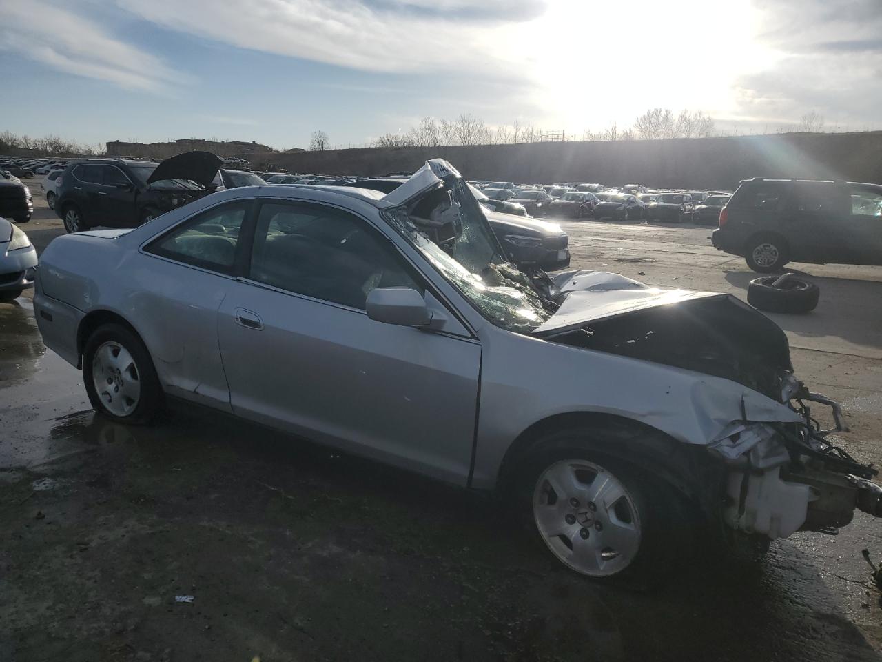 2001 HONDA ACCORD LX