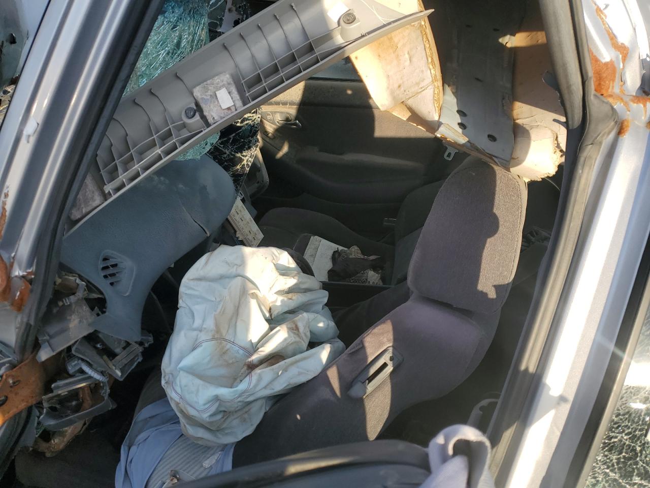 HONDA ACCORD 2001 — 8