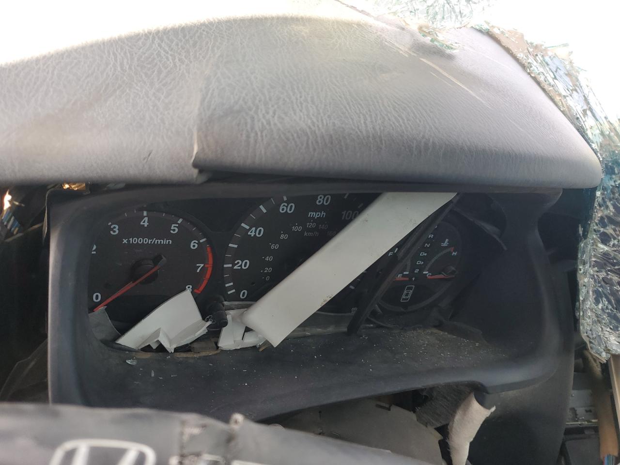 HONDA ACCORD 2001 — 10