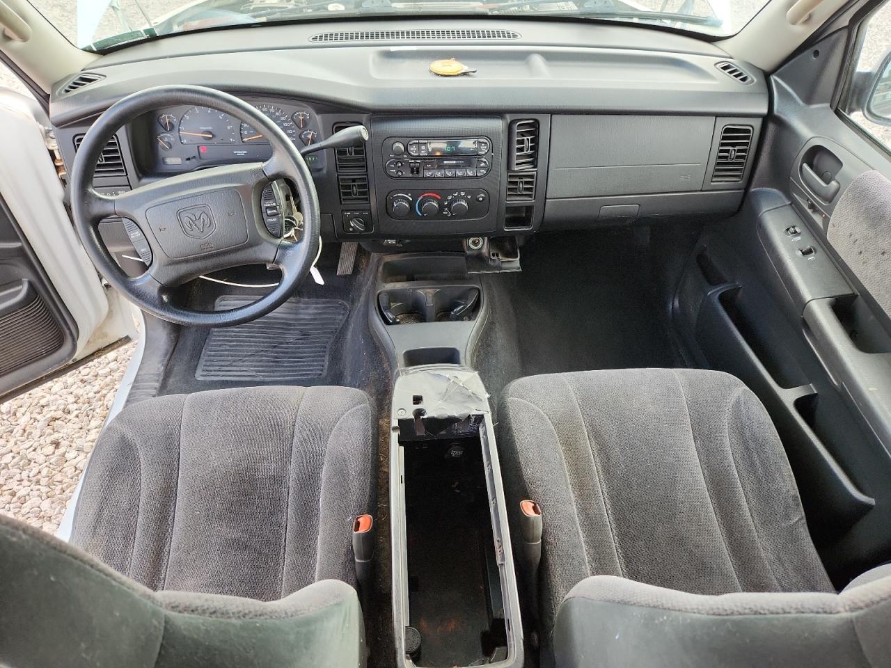 DODGE DAKOTA 2001 — 9
