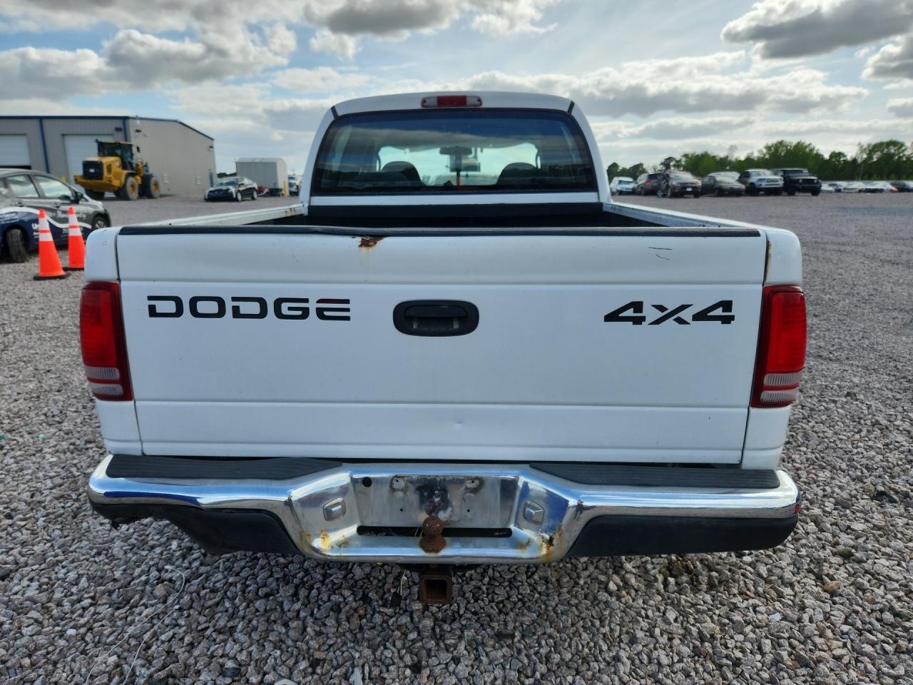 DODGE DAKOTA 2001 — 7