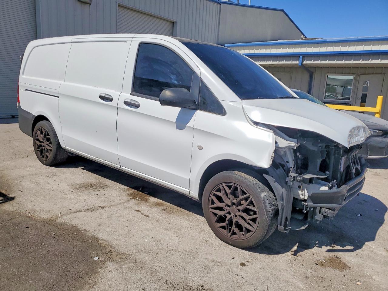 MERCEDES BENZ METRIS 2020 — 5