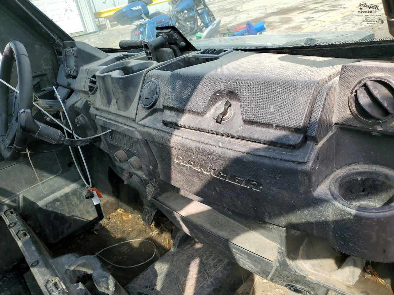 POLARIS RANGER 2023 — 6