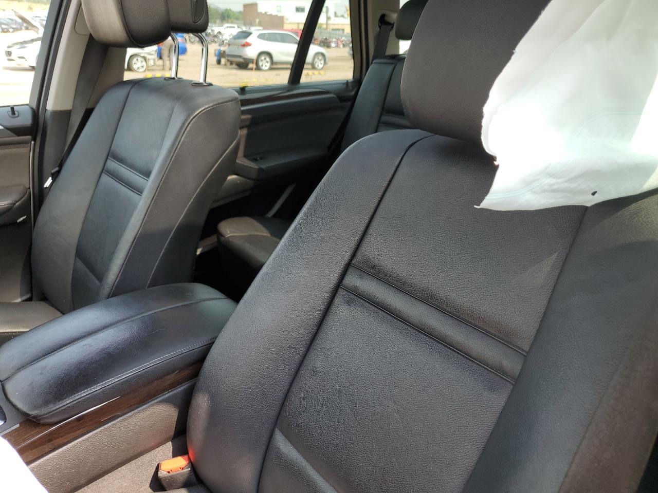 BMW X5 2012 — 11