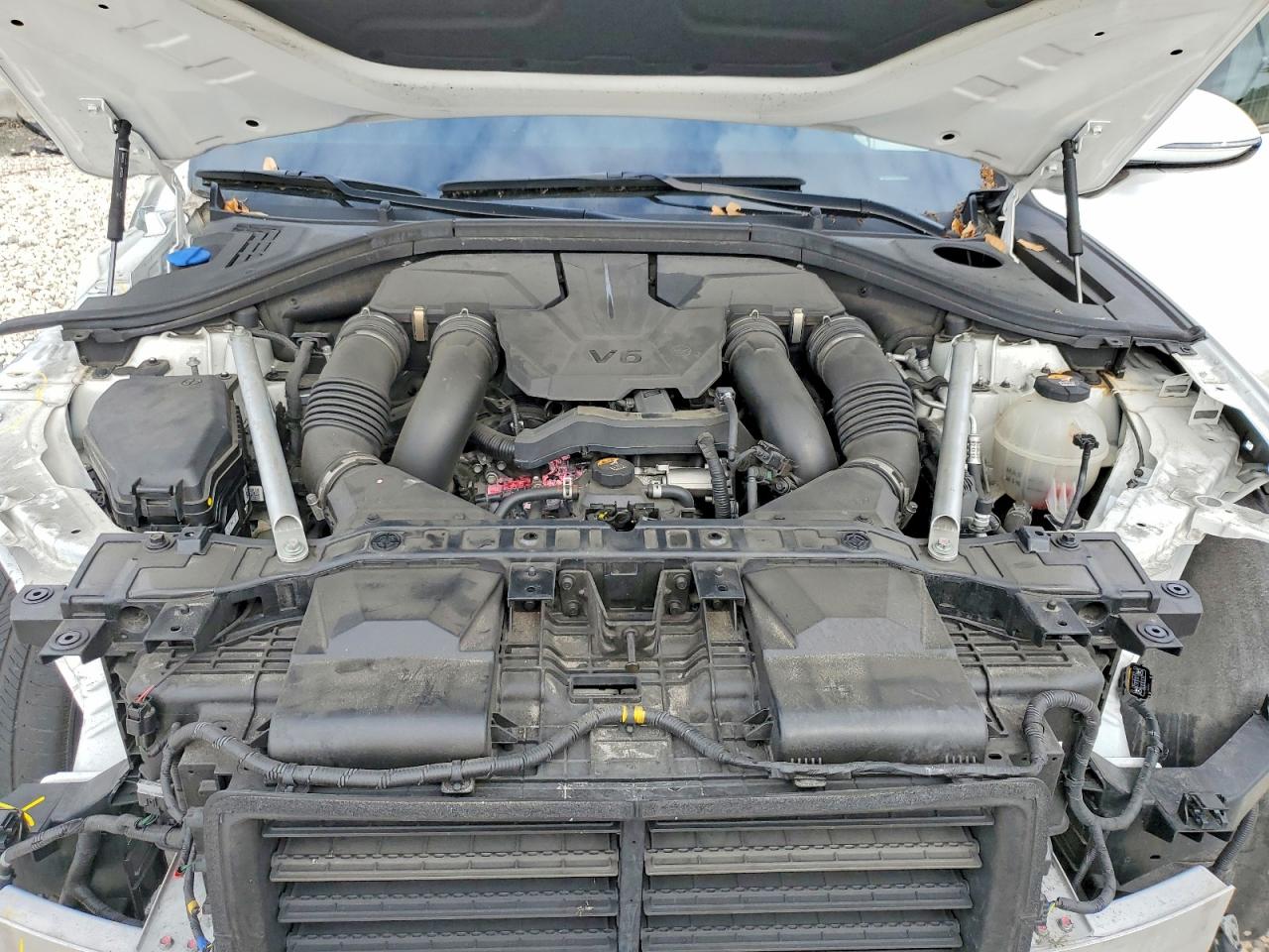 GENESIS GV70 2022 — 13