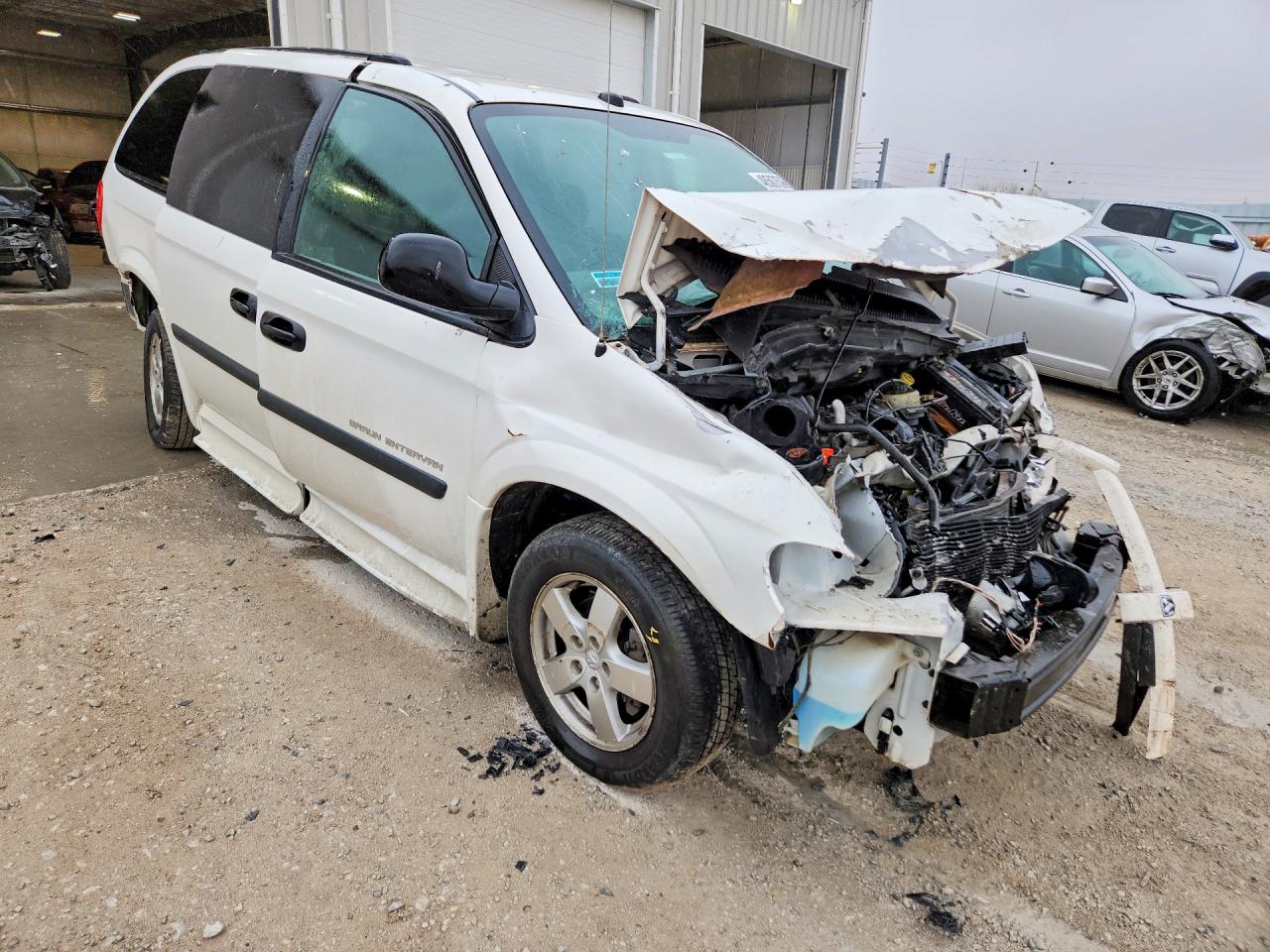 DODGE GRAND CARAVAN 2005 — 5