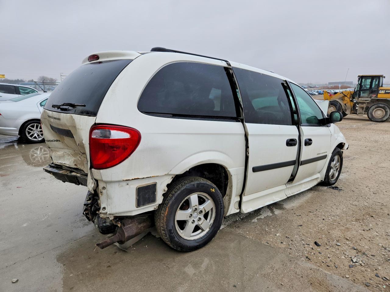 DODGE GRAND CARAVAN 2005 — 4