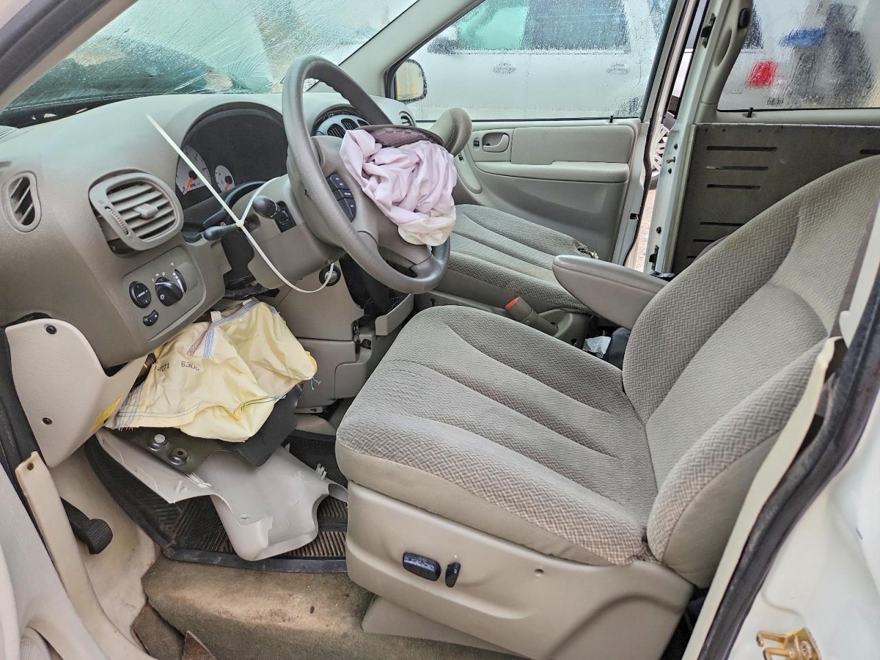 DODGE GRAND CARAVAN 2005 — 8