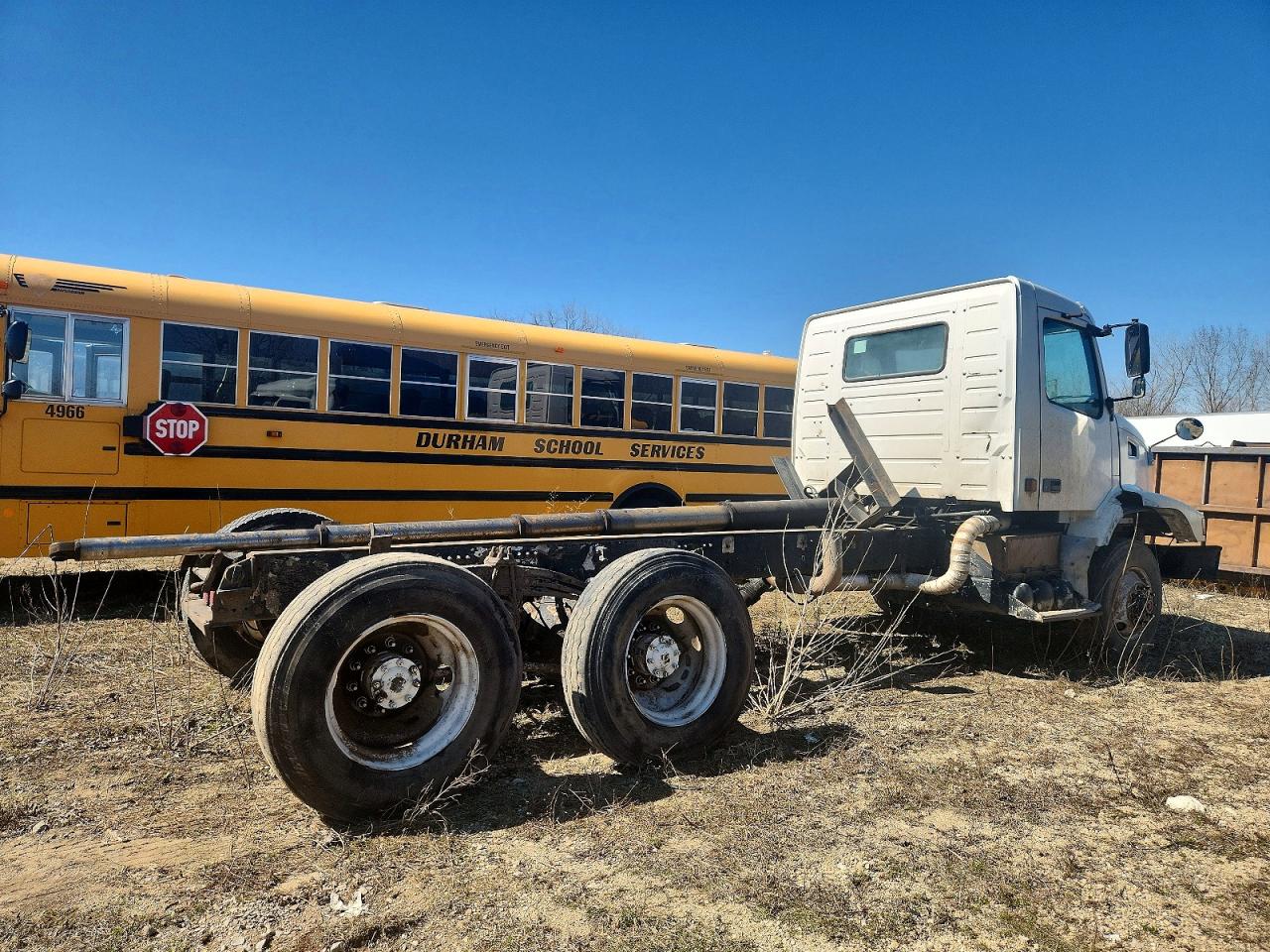VOLVO VHD 2002 — 5