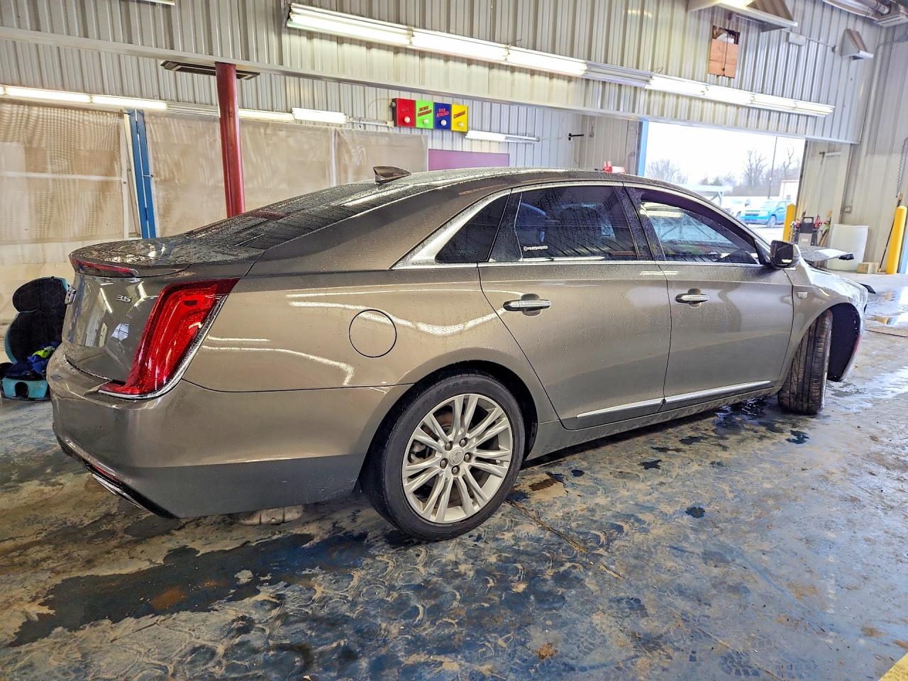 CADILLAC XTS 2018 — 4