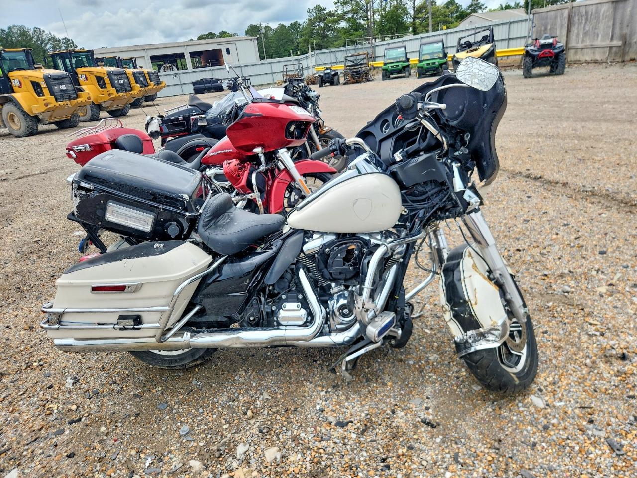 HARLEY-DAVIDSON FLHTP 2025 — 2