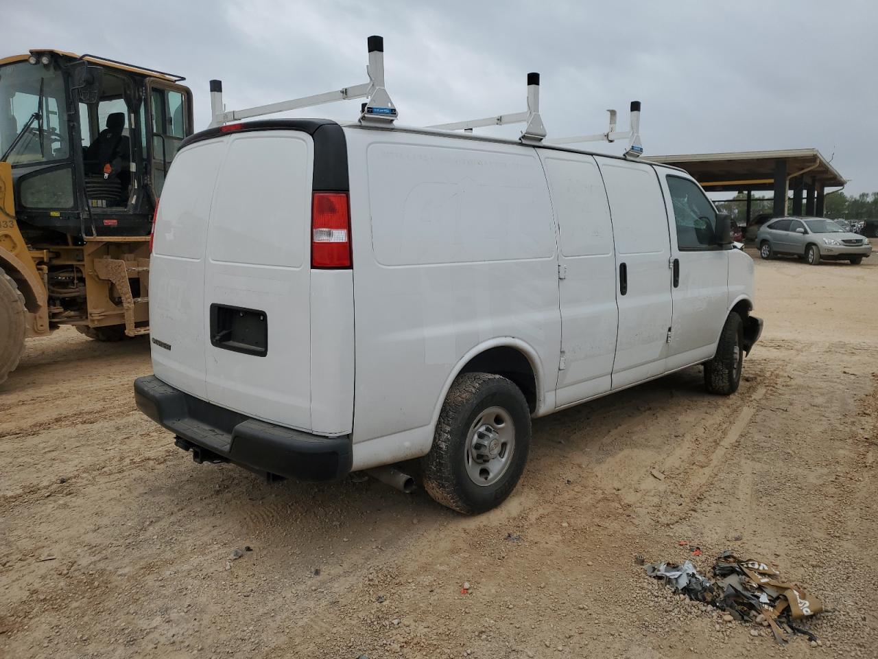 CHEVROLET EXPRESS G3500 2020 — 4