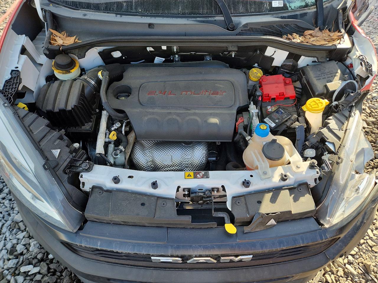 RAM PROMASTER CITY 2021 — 13