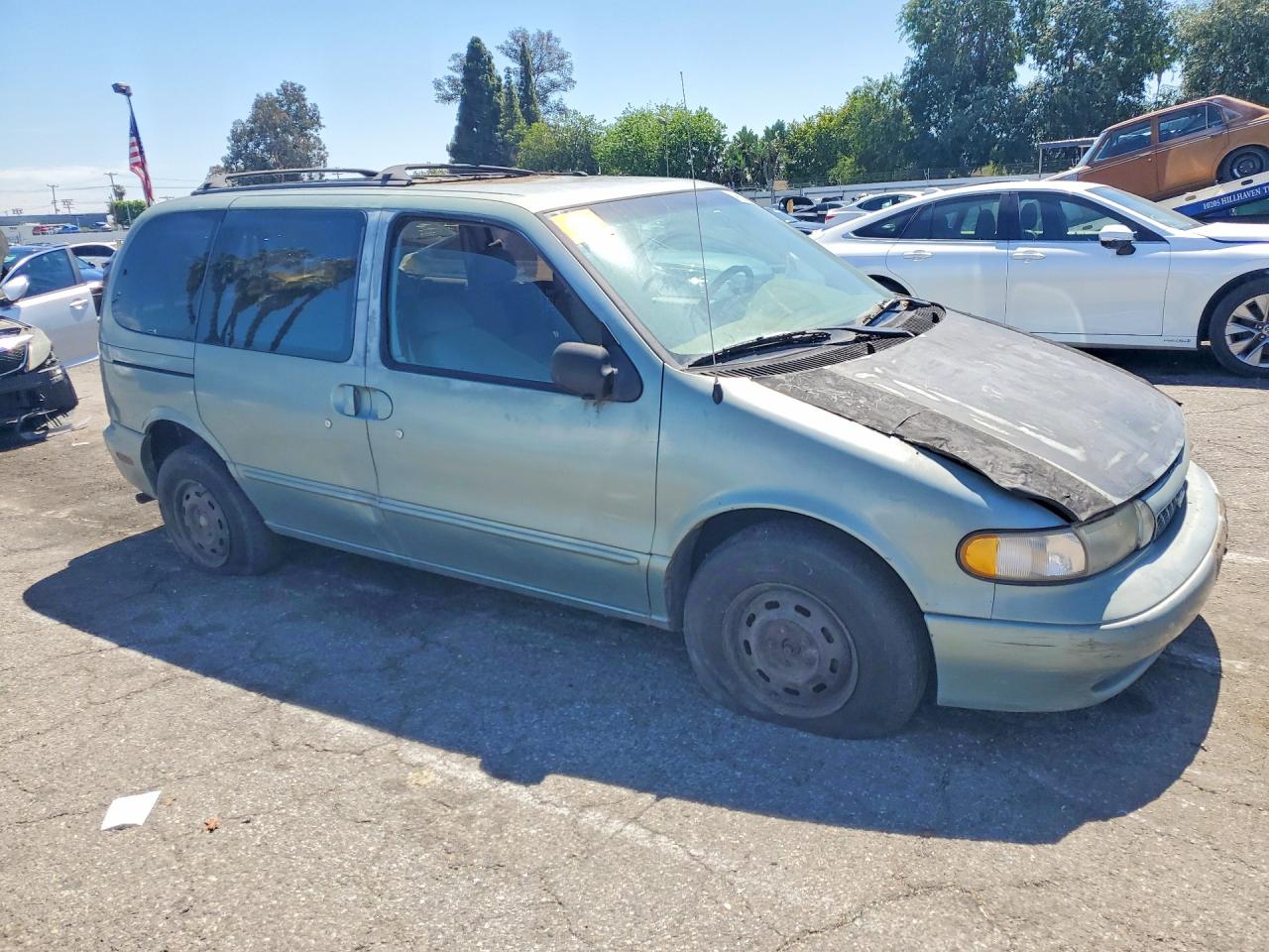 1997 NISSAN QUEST XE
