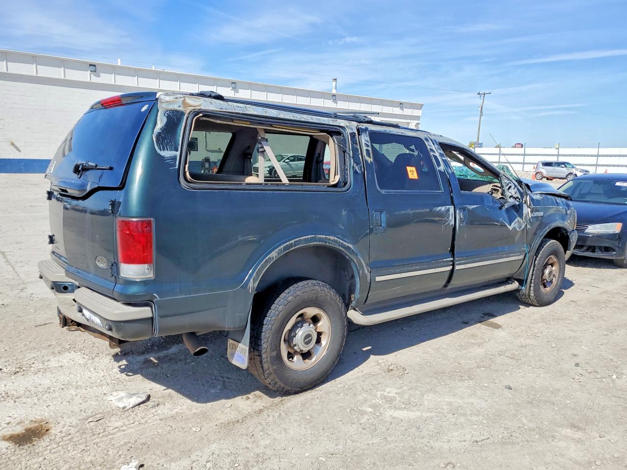 FORD EXCURSION 2003 — 4