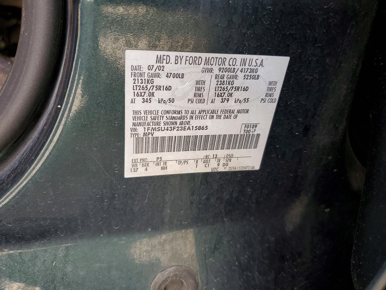 FORD EXCURSION 2003 — 13