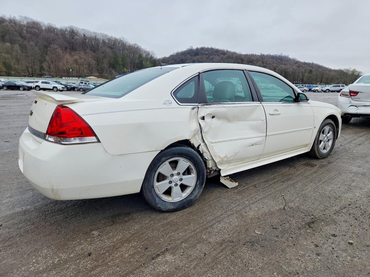 CHEVROLET IMPALA 2009 — 4