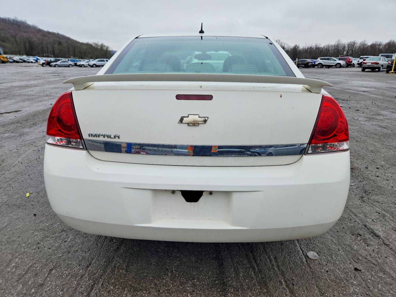 CHEVROLET IMPALA 2009 — 7