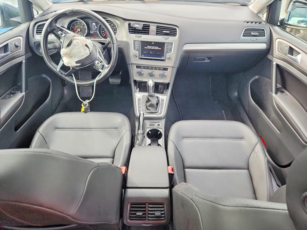 VOLKSWAGEN GOLF 2017 — 9