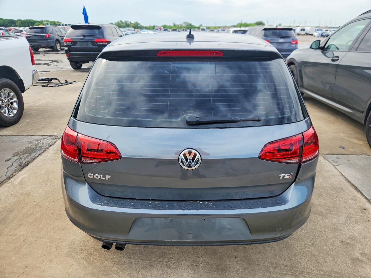 VOLKSWAGEN GOLF 2017 — 7