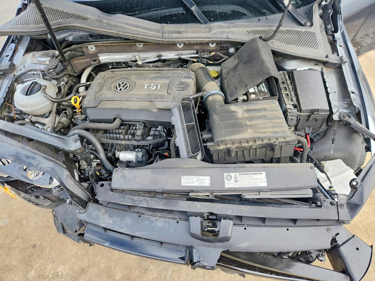 VOLKSWAGEN GOLF 2017 — 12