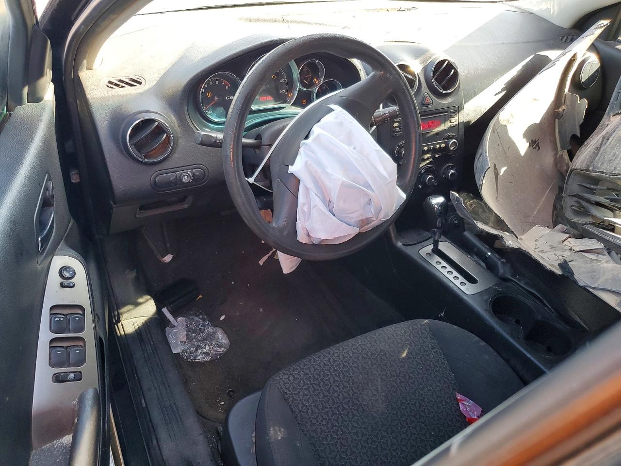 PONTIAC G6 2008 — 9
