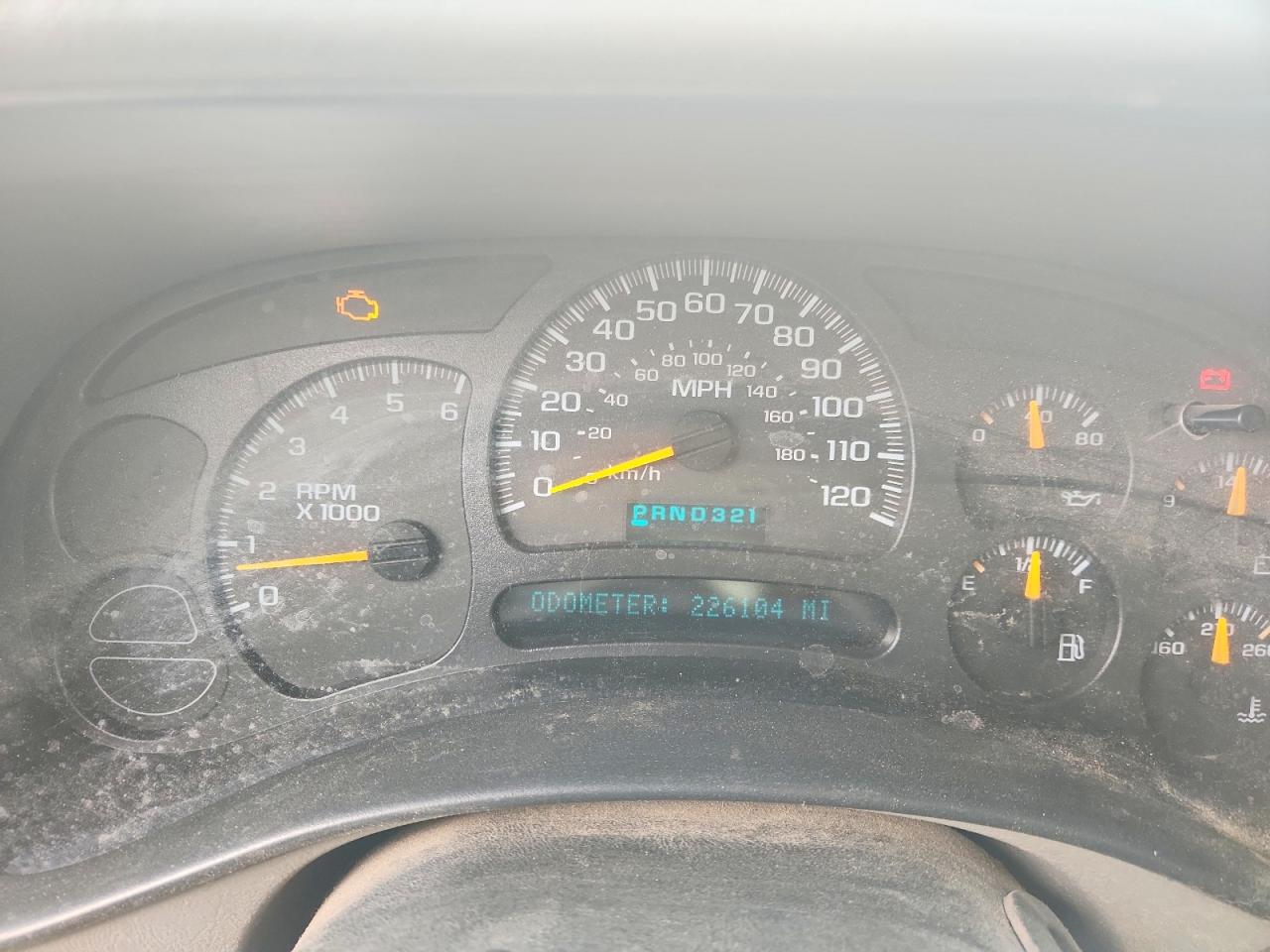 GMC NEW SIERRA 2005 — 10