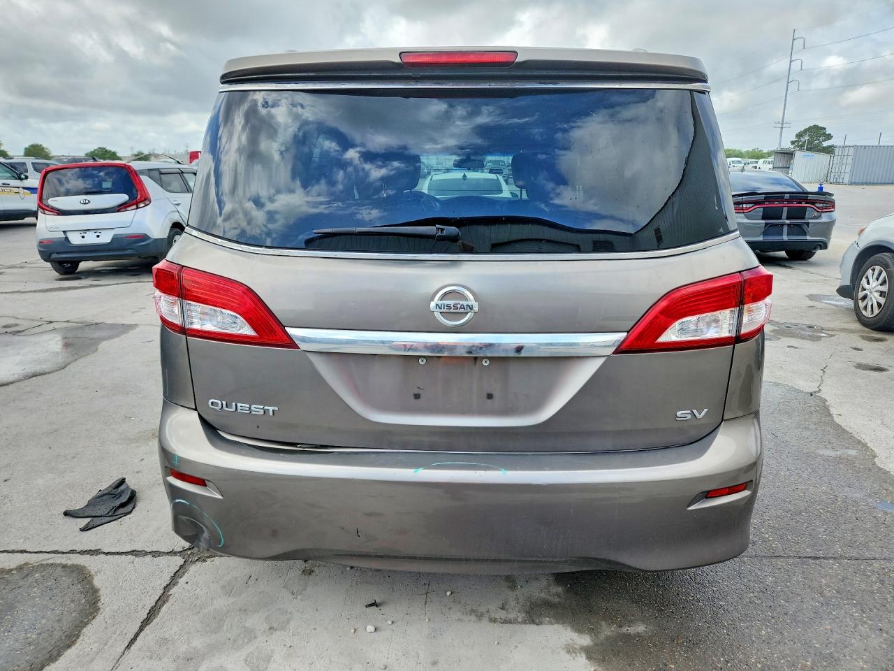 NISSAN QUEST 2016 — 7