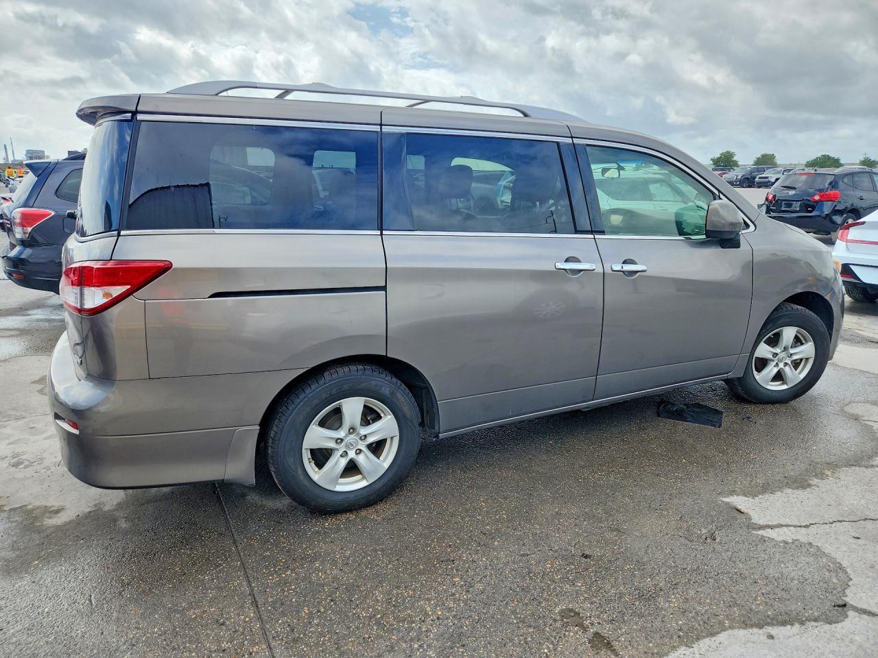 NISSAN QUEST 2016 — 4