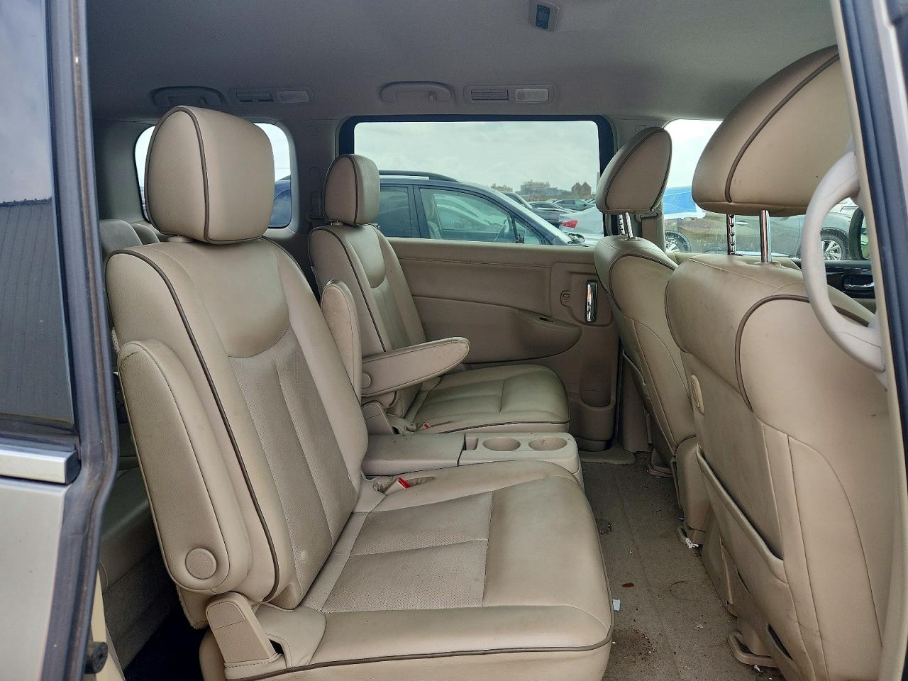 NISSAN QUEST 2016 — 12