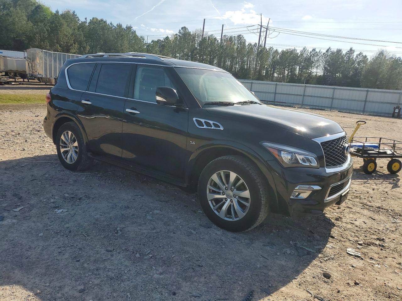 2017 INFINITI QX80 BASE